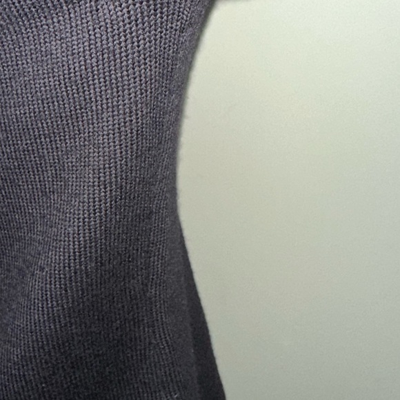 Pendleton Black Turtle Neck Long Sleeve Sweater, Size M - Picture 4 of 7